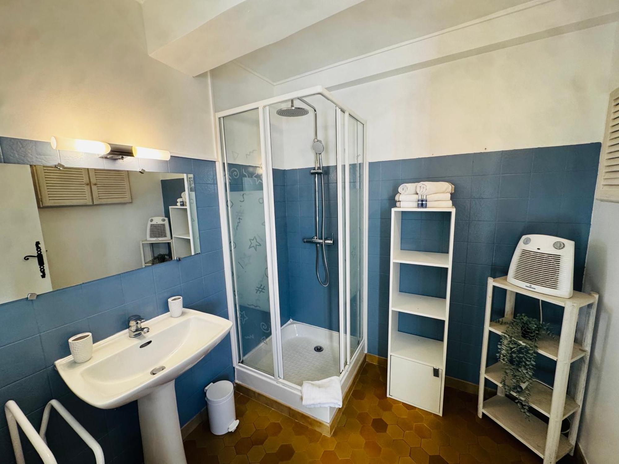 Gite La Bastide De La Loge Au Pied Du Mont Ventoux Sault Chambre photo